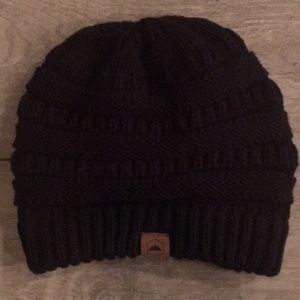 Never worn winter beanie 💕